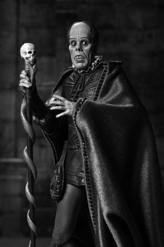 Phantom of the Opera (1925) Ultimate Action Figure Masque of the Red Death (B&W) 18 cm 10