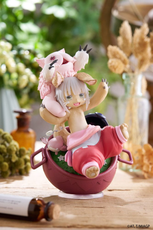 Made in Abyss: The Golden City of the Scorching Sun AMP+ PVC Statue Statue Nanachi My Treasure Reiss 8