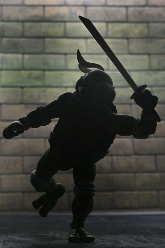 Teenage Mutant Ninja Turtles Action Figure April as the 5th Turtle 18 cm 4