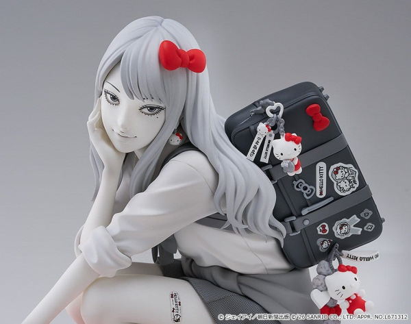 Junji Ito PVC Figure Gyaru Tomie x Hello Kitty 14 cm 8