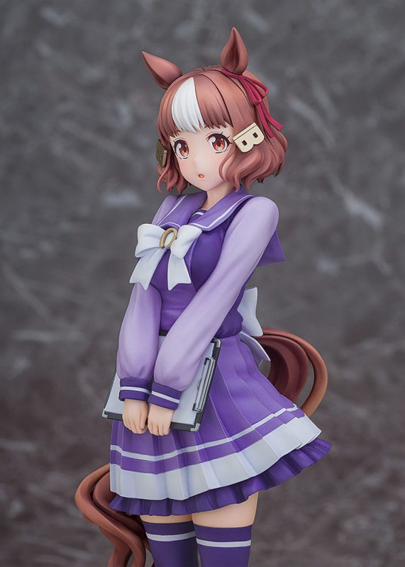 Uma Musume Pretty Derby PVC Statue 1/7 Belno Light 25 cm 11