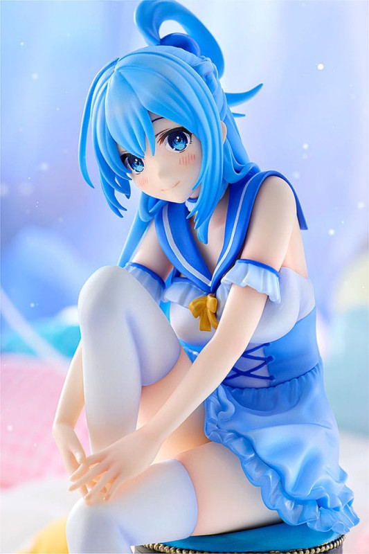 Konosuba God's blessing on this wonderful world! PVC Statue Aqua: Light Novel 10th Anniversary Ver. 2