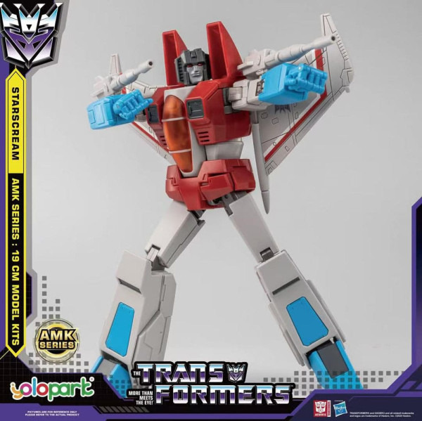 Transformers Generation One AMK Series Plastic Model Kit Starscream 19 cm 1