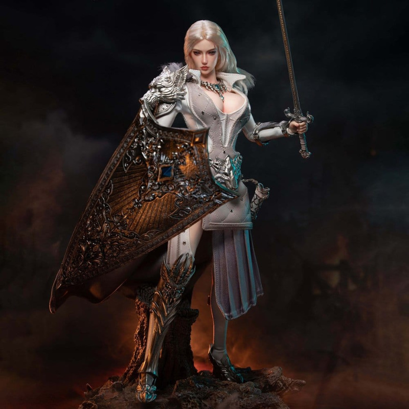 The Girl Under Wolf's Ward Action Figure 1/6 Alina (Silver) 30 cm 1