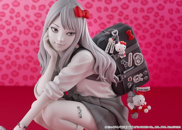 Junji Ito PVC Figure Gyaru Tomie x Hello Kitty 14 cm 3