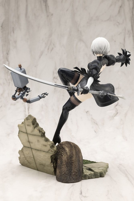 Nier:Automata Ver. 1.1a ARTFX J Statue 1/8 2B 24 cm 3
