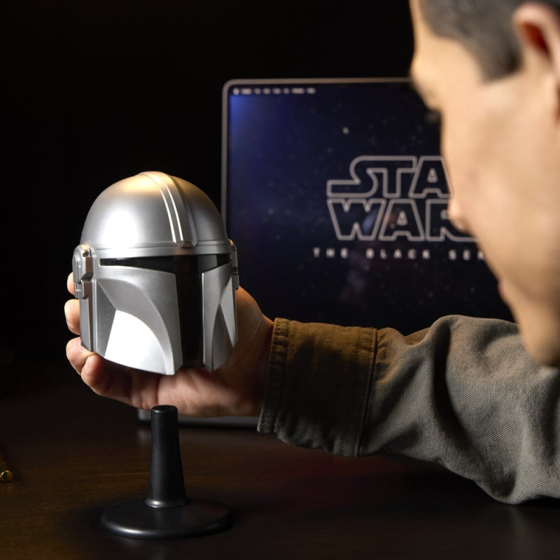 Star Wars: The Mandalorian & Grogu Black Series Mini Helmet The Mandalorian 7