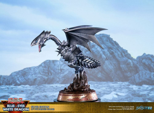 Yu-Gi-Oh! PVC Statue Blue-Eyes White Dragon Silver Edition 35 cm 6