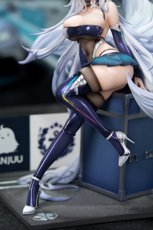 Azur Lane PVC Figure 1/7 Shinano Moonlit Chrome Ver. 25 cm 7