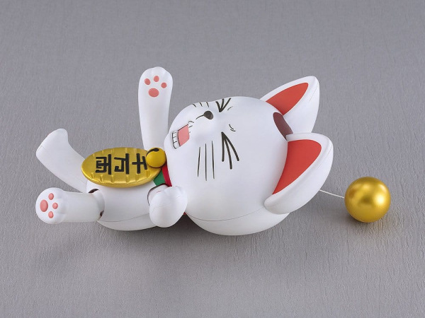 Dandadan PLAMAX Plastic Model Kit Turbo Granny (Beckoning Cat) 15 cm 4
