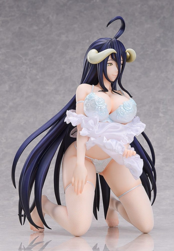 Overlord PVC Figure 1/4 Albedo: Apron Ver. 33 cm 4