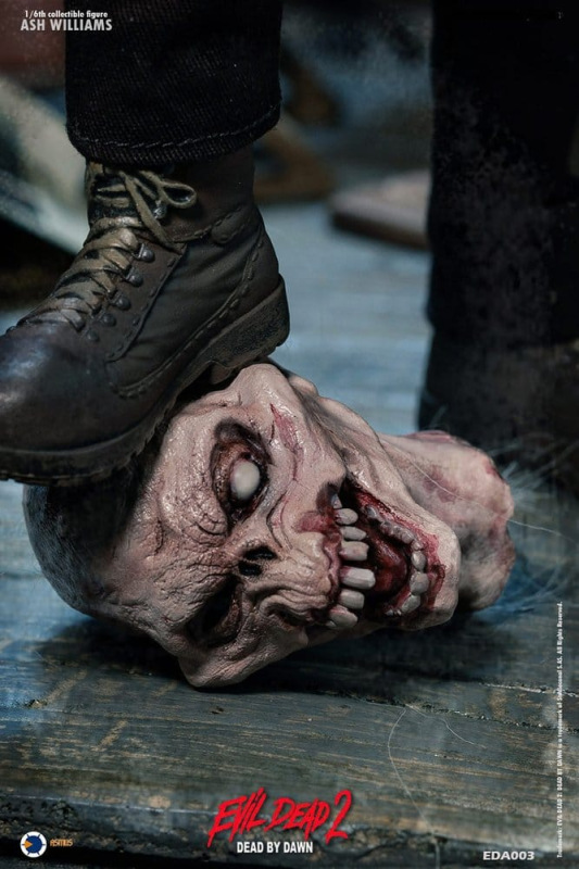 The Evil Dead II Action Figure 1/6 Ash Williams 31 cm 14