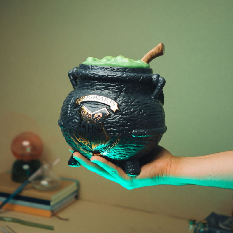 Harry Potter Cookie Jar The Leaky Cauldron 2