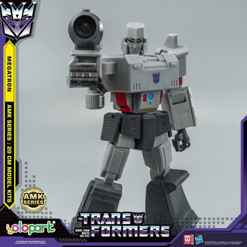 Transformers Generation One AMK Series Plastic Model Kit Megatron 20 cm 2