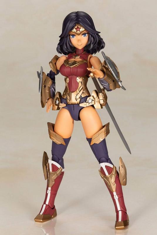 DC Comics:Wonder Woman - Cross Frame Girl Model Kit Fumikane Shimada Ver. Kotobukiya