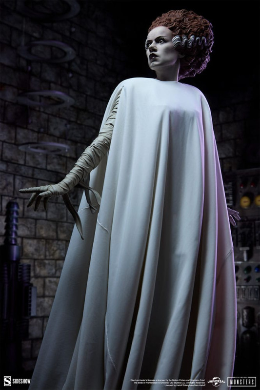 Bride of Frankenstein Premium Format Mixed Media Statue The Bride of Frankenstein (Fabric Costume) 5 1