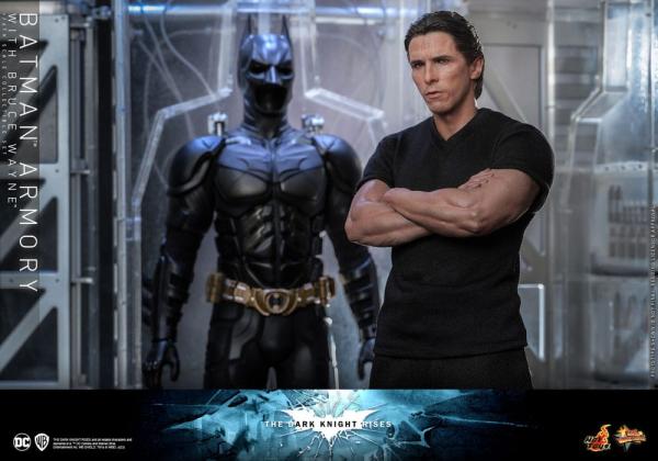 The Dark Knight Rises Movie Masterpiece Action Figures & Diorama 1/6 Batman Armory with Bruce Wa 12