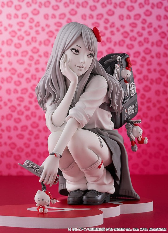 Junji Ito PVC Figure Gyaru Tomie x Hello Kitty 14 cm 1