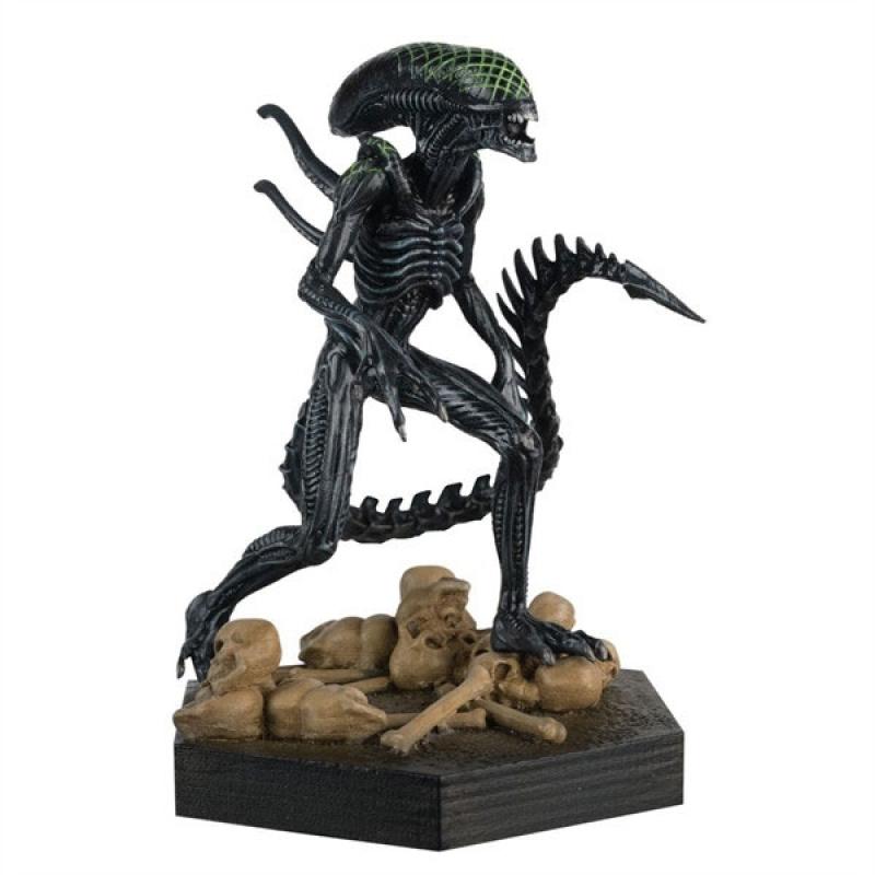 The Alien vs. Predator: Xenomorph Grid 1/16 Collection Statue - Eaglemoss