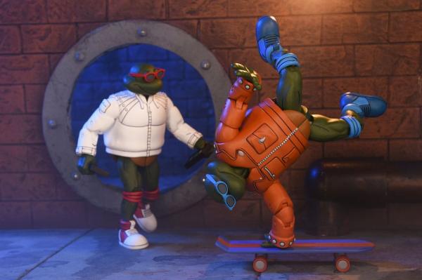 Teenage Mutant Ninja Turtles (Cartoon) Action Figure Punk Leo and Punk Raph 2 Pack 18 cm 12