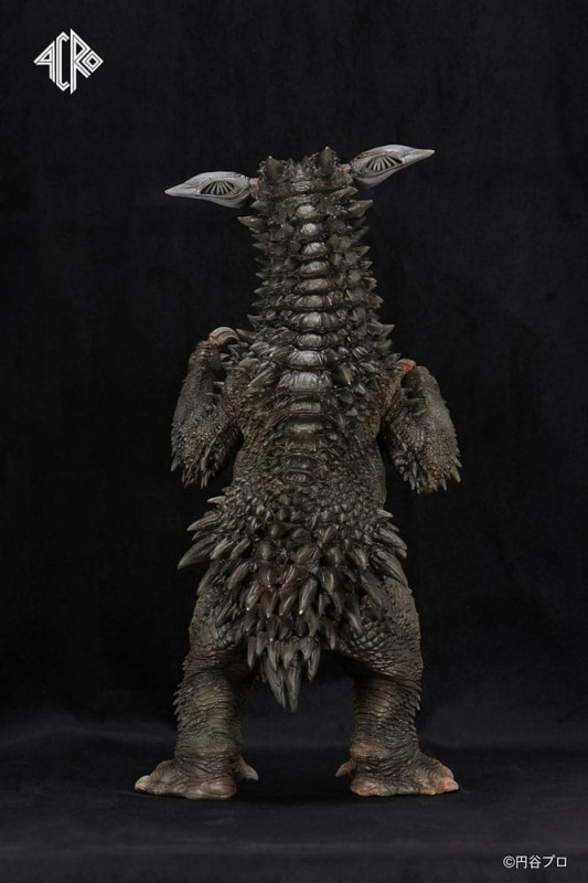 Ultraman Kaiju Remix Series Vinyl Figure Gyango 30 cm 13