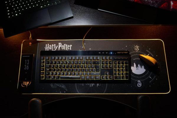 Harry Potter Mousepad with Mobile Charger 1