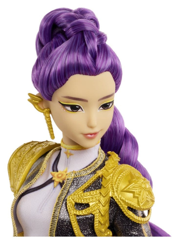 KPop Demon Hunters Singing Doll Huntrix Rumi (Golden) 5