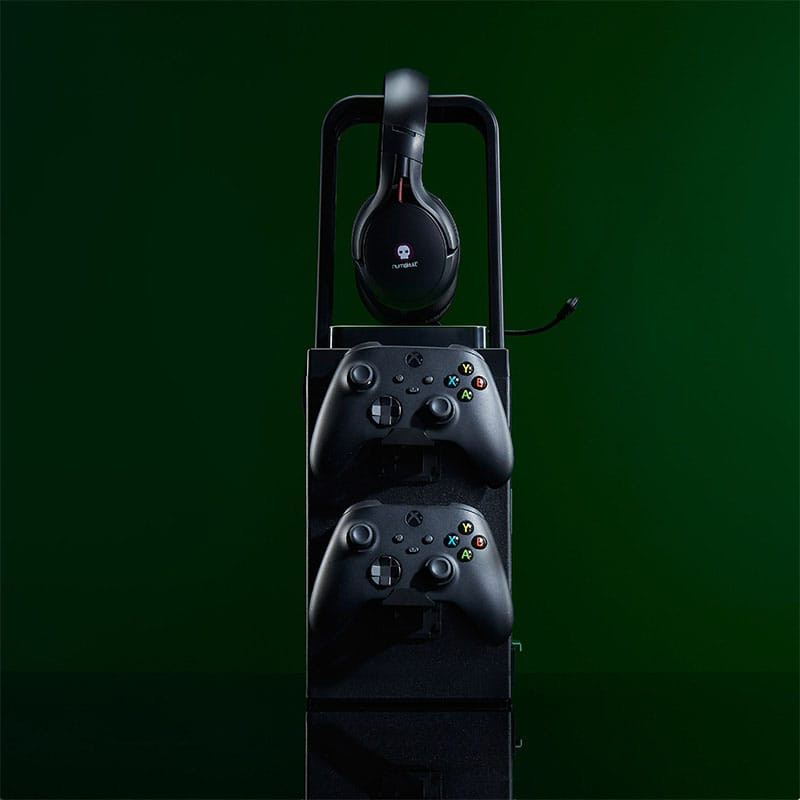 Xbox Gaming Locker with lightening 10