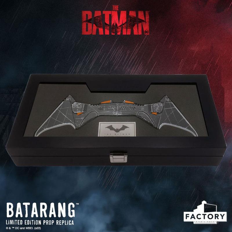 The Batman Prop Replica 1/1 Batarang Limited Edition 36 cm