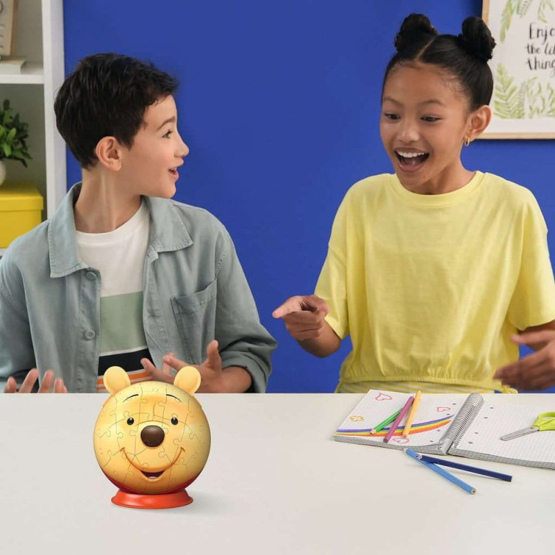 Winnie the Pooh 3D Jigsaw Puzzle Ball with Ears (77 Pieces) 4
