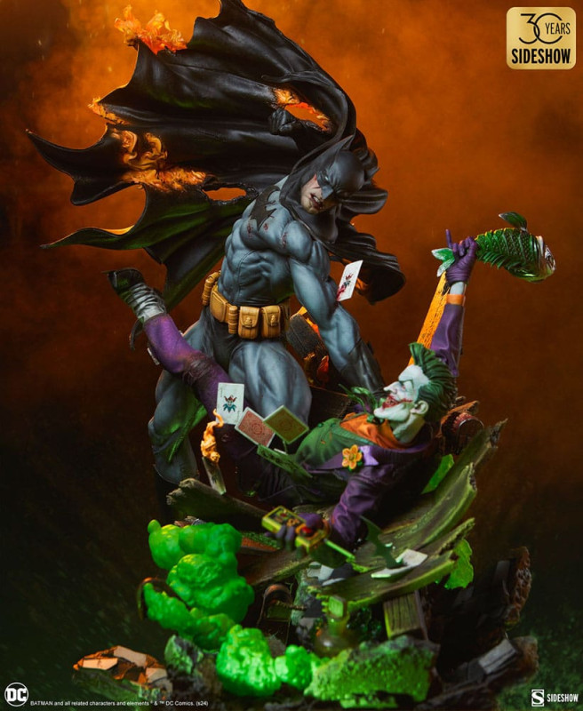 DC Comics Premium Format Statue Batman vs The Joker: Eternal Enemies 81 cm 1