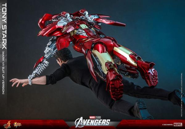 The Avengers Movie Masterpiece Action Figure 1/6 Tony Stark (Mark VII Suit-Up Version) 31 cm 8