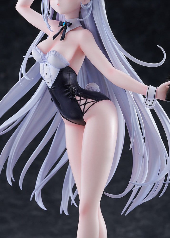 Playing Death Games to Put Food on the Table Wolf PVC Statue 1/7 Yuki 27 cm 11