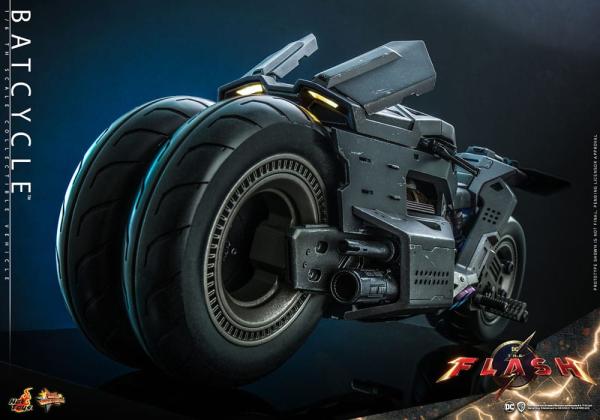 The Flash Movie Masterpiece Vehicle 1/6 Batcycle 56 cm 1