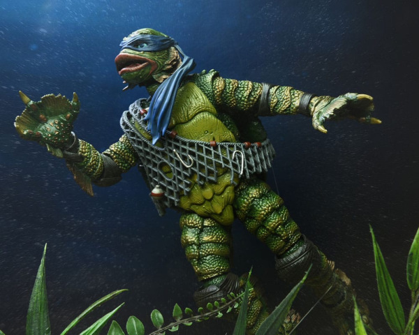 Universal Monsters/Teenage Mutant Ninja Turtles Action Figure Leonardo as the Creature 18 cm 3
