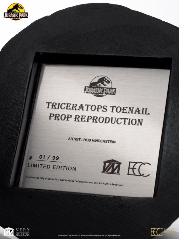 Jurassic Park 1/1 Replica Triceratops Toenail 16 cm 10