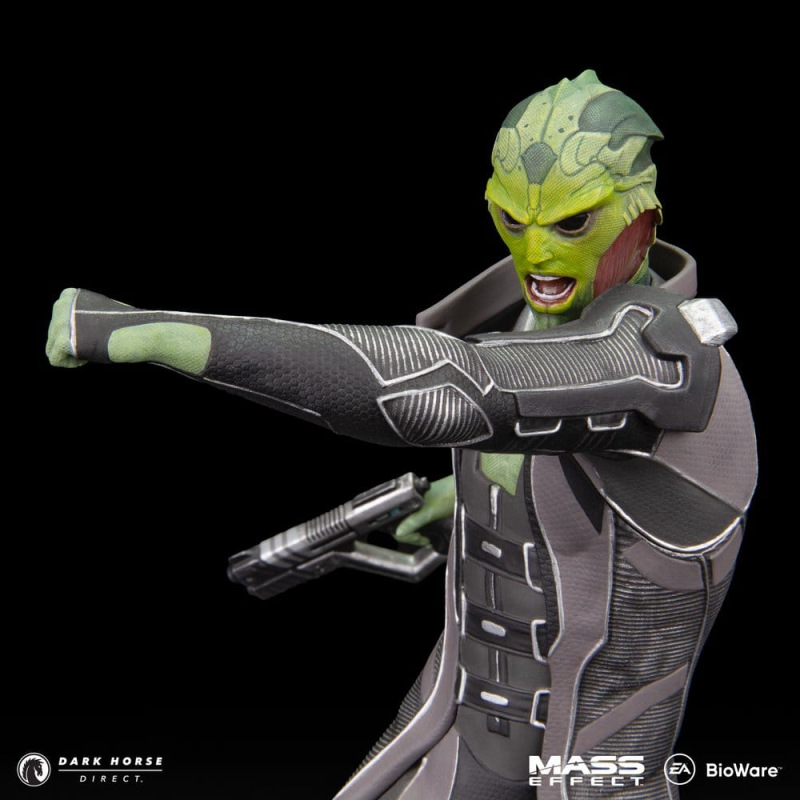 Mass Effect PVC Figure Thane Krios 22 cm 8