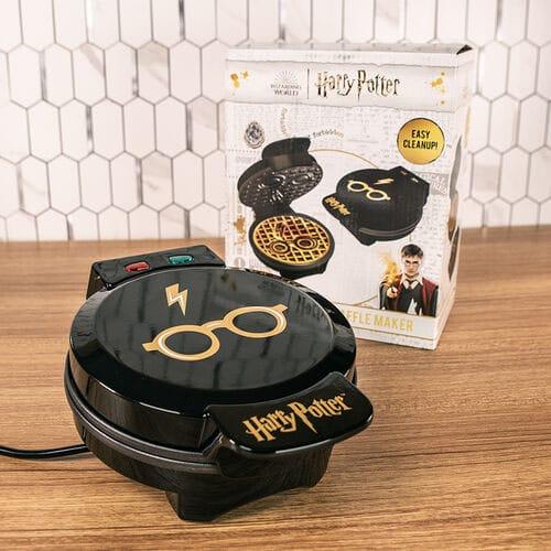 Harry Potter Waffle Maker Glasses and Lightning Bolt