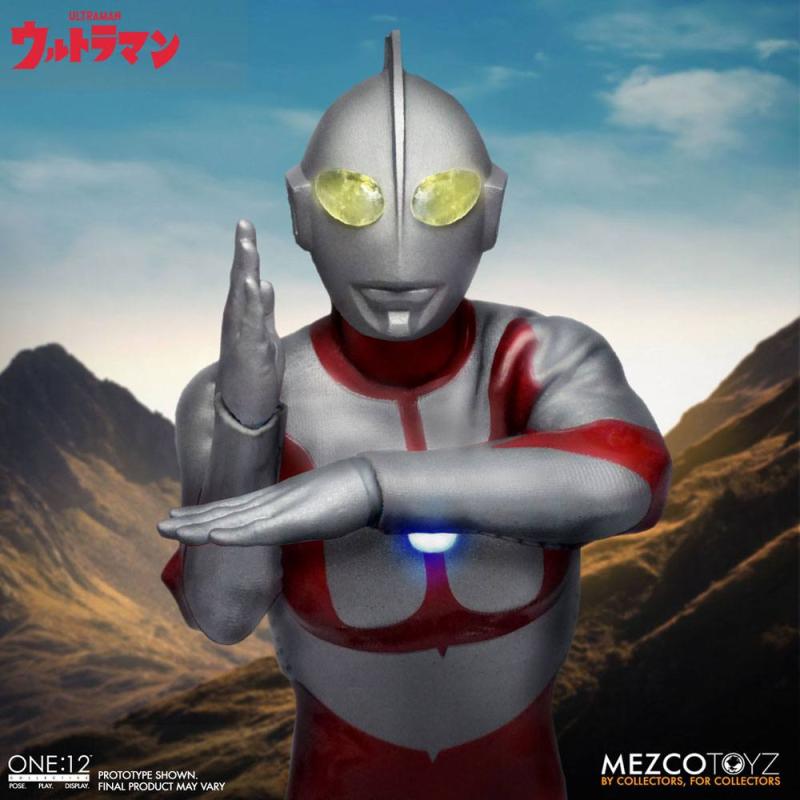 Ultraman Light-Up Action Figure 1/12 Ultraman 16 cm