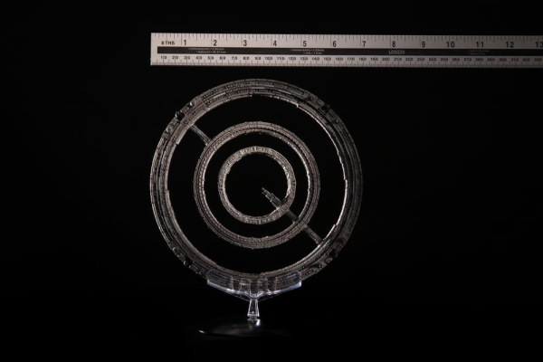 Foundation Die-Cast The Invictus Spaceship 20 cm 10