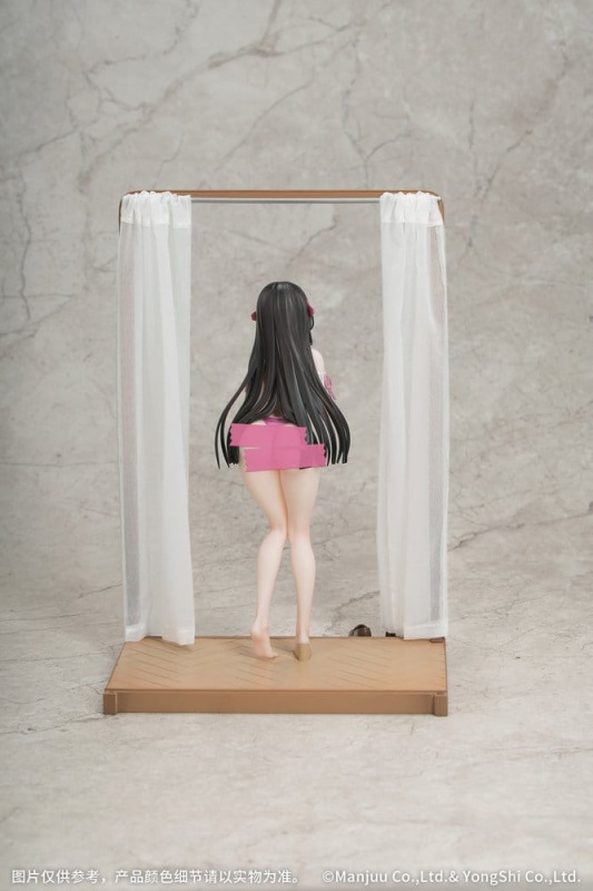 Azur Lane Gift+ PVC Figure 1/8 Trinidad Trapper in the Changing Room Ver. 23 cm 1