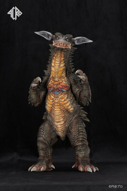 Ultraman Kaiju Remix Series Vinyl Figure Gyango 30 cm 9