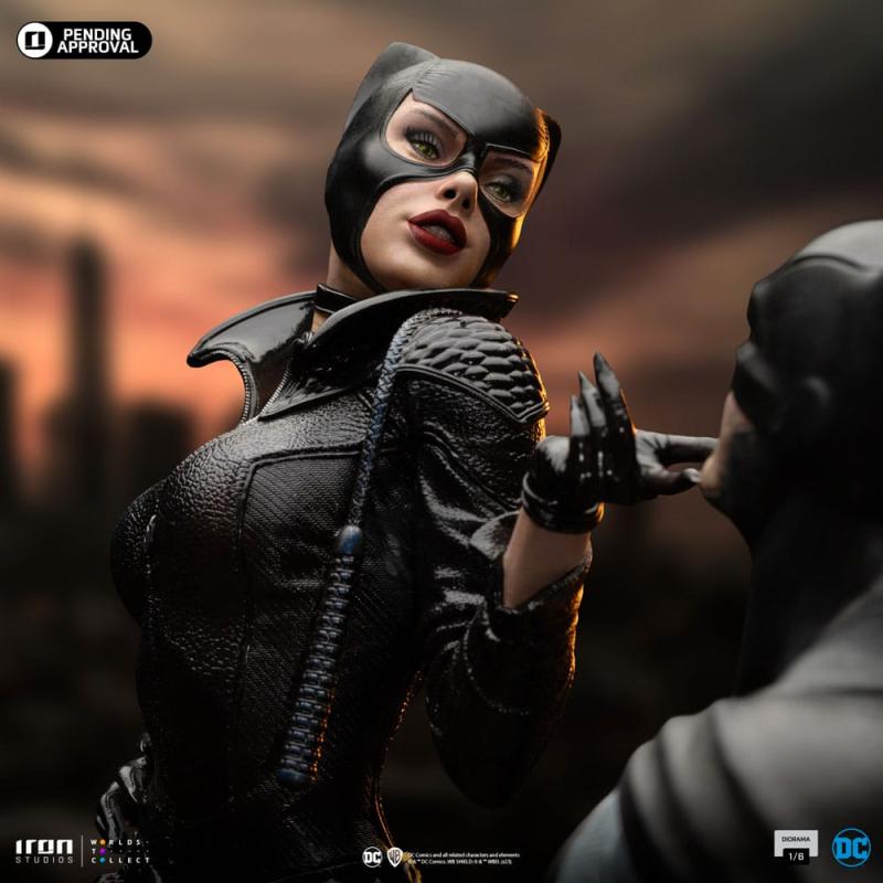 DC Comics Diorama 1/6 Batman & Catwoman 51 cm 11