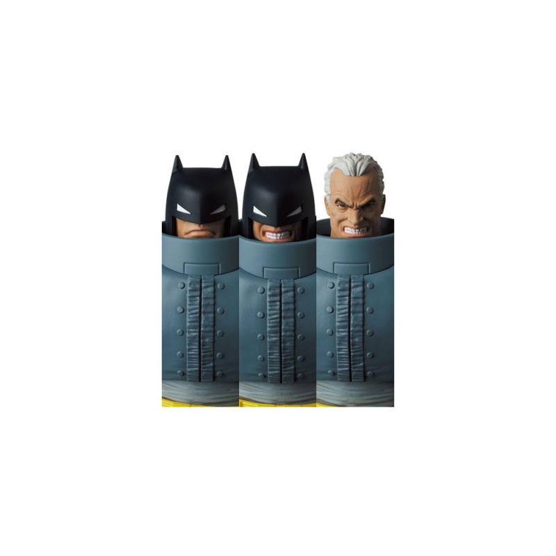 Batman MAFEX Action Figure Armored Batman (TDKR) 16 cm (re-run) 6