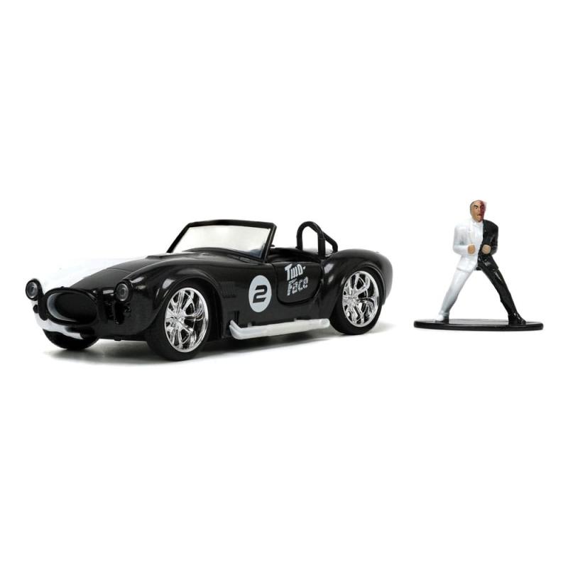DC Comics Diecast Models 1/32 Two Face 1965 Shelby Cobra Display (6)