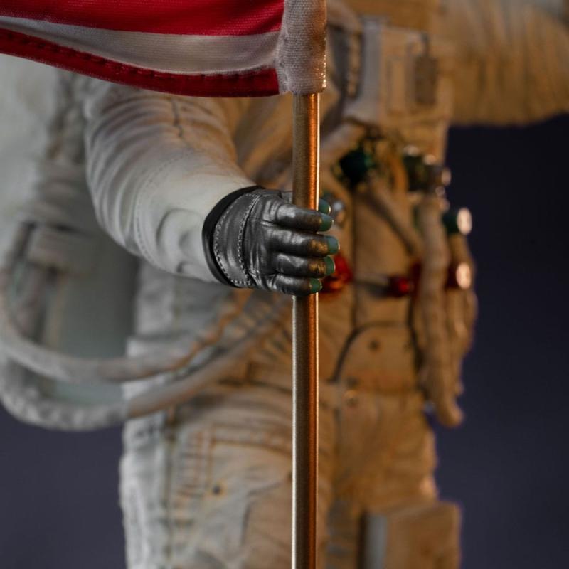 NASA Art Scale Statue 1/10 Apollo 11 Astronaut 23 cm