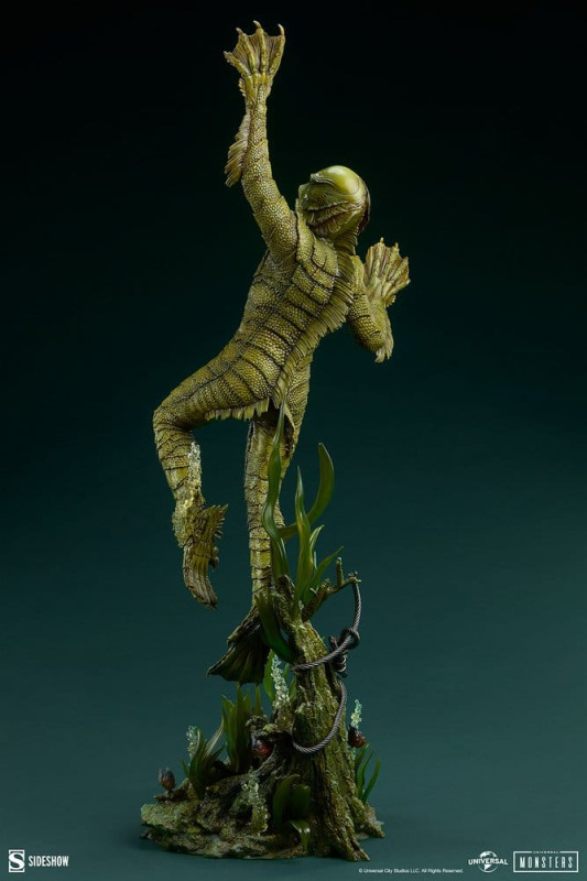 Universal Monsters Premium Format Figure Creature from the Black Lagoon 80 cm 9