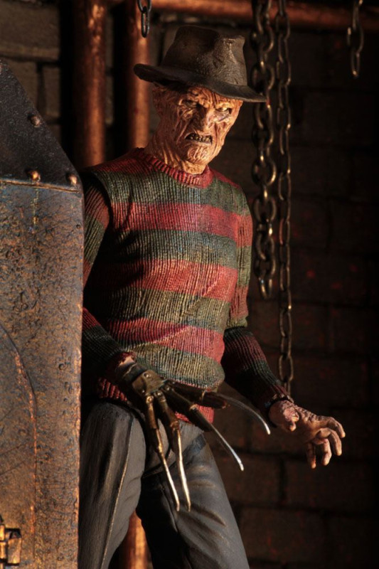 Nightmare on Elm Street 2 Freddy's Revenge Action Figure Ultimate Freddy 18 cm 4