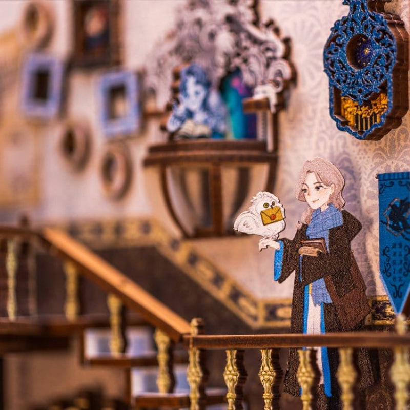 Book Nook Nebula Common Room 23 x 11 cm 7