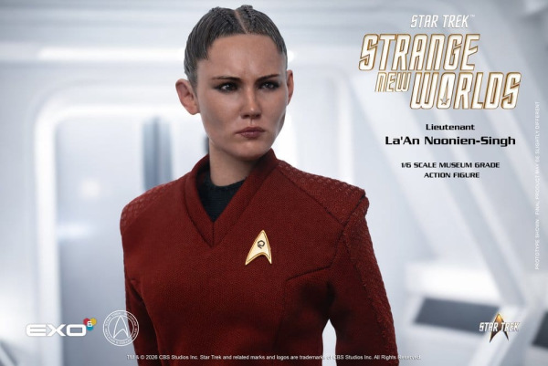Star Trek: Strange New Worlds Action Figure 1/6 Lt. La'An Noonien-Singh 28 cm 4